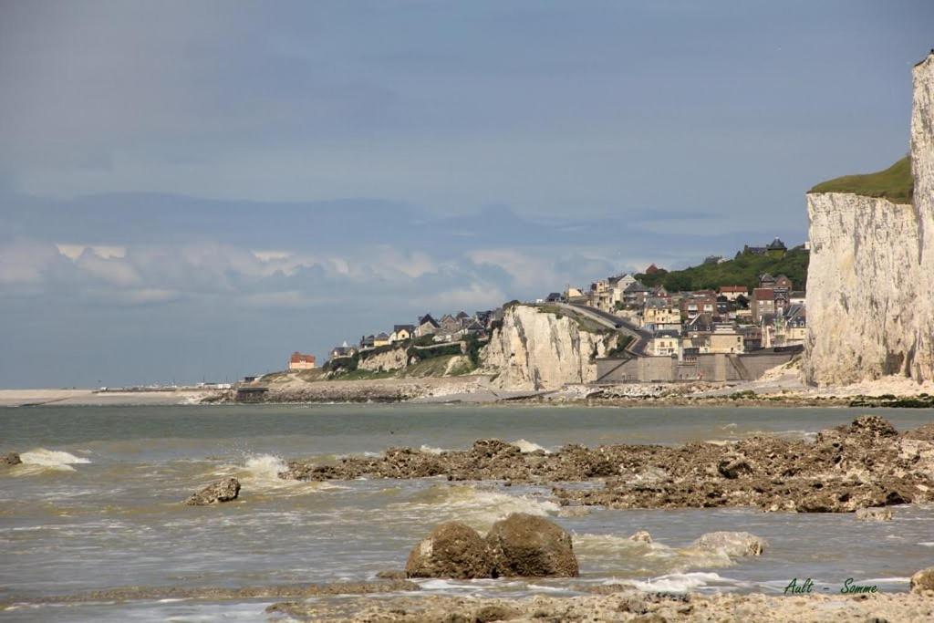 Tiny Bikini, Ault, Baie De Somme, 200 M De La Mer ภายนอก รูปภาพ